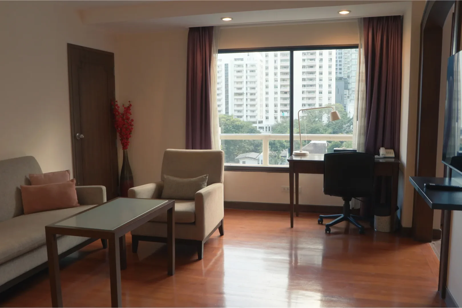 family suite hotel phrom phong 4 star bts skytrain station - Journeyhub