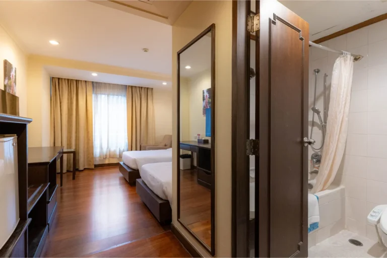 hotel-superior-twin-4-star-phrom-phong