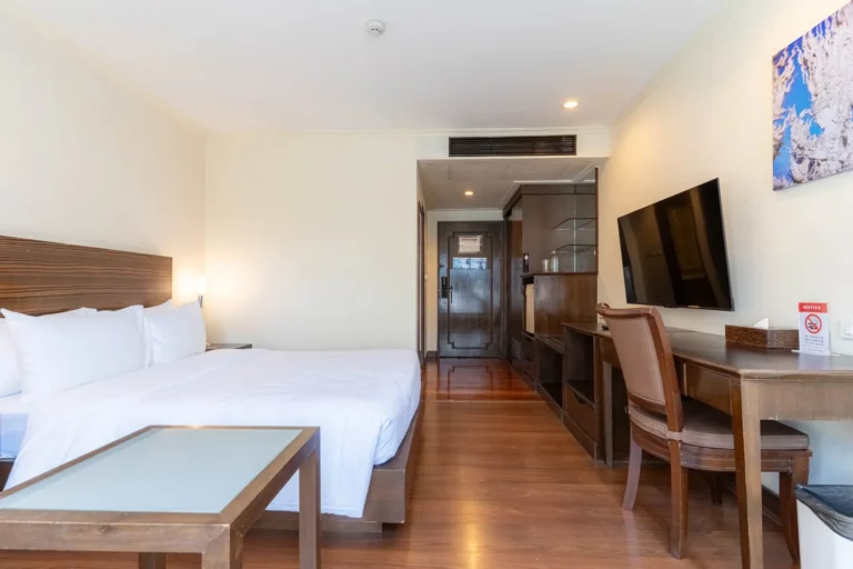 phrom-phong-deluxe-queen-hotel-4-star