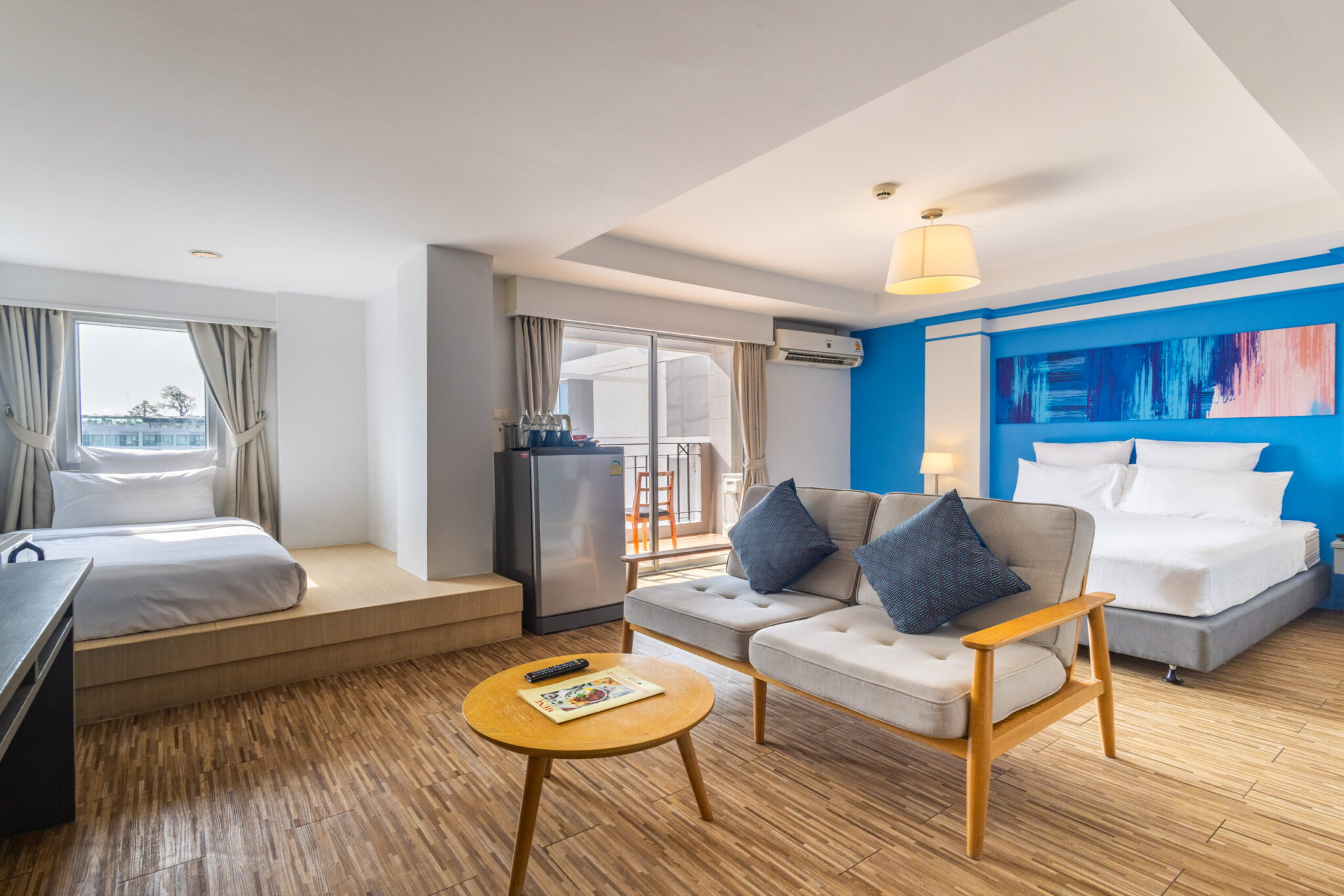 1. Room Interior no. 1 - Journeyhub